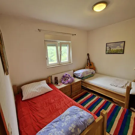 펜션 Vineyard House 키트루크